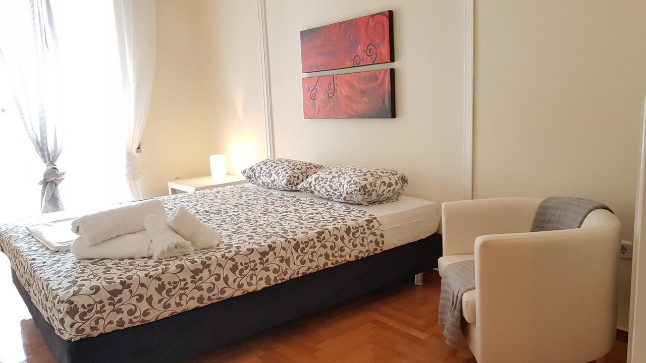 Menta Errathens Apartment - Athens Center, 5 Bd, 2 Bath Esterno foto