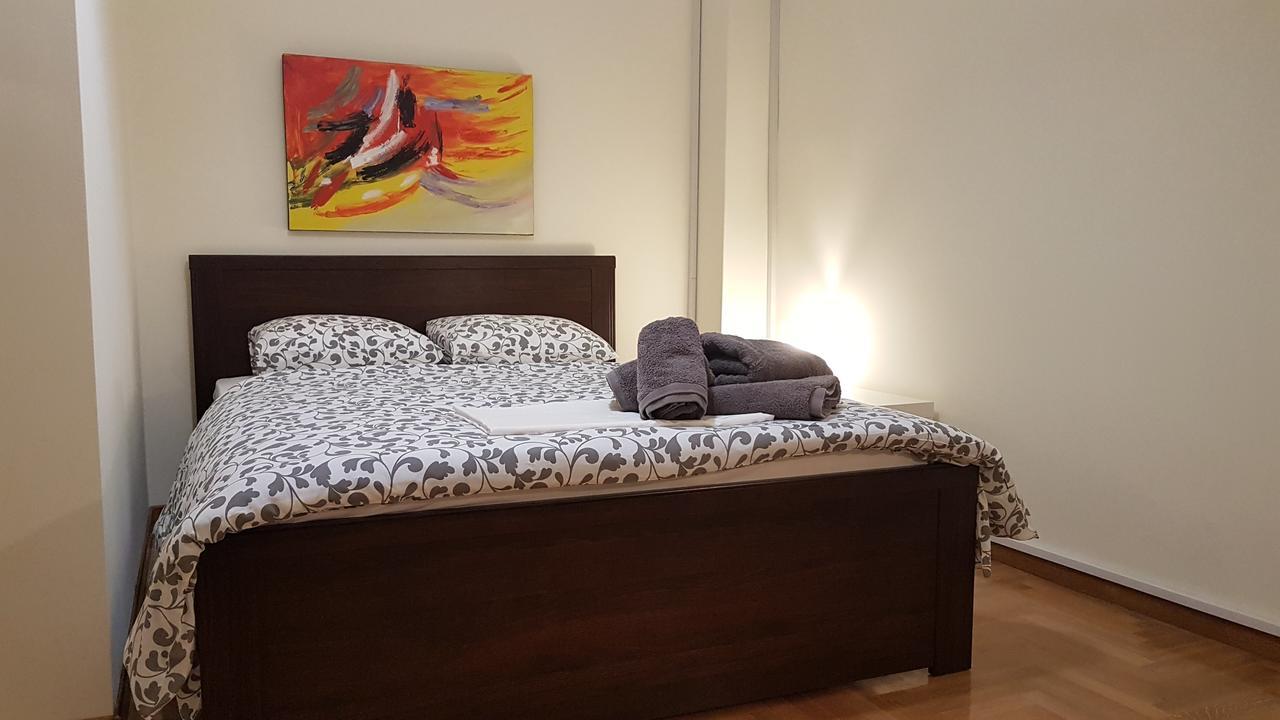 Menta Errathens Apartment - Athens Center, 5 Bd, 2 Bath Esterno foto